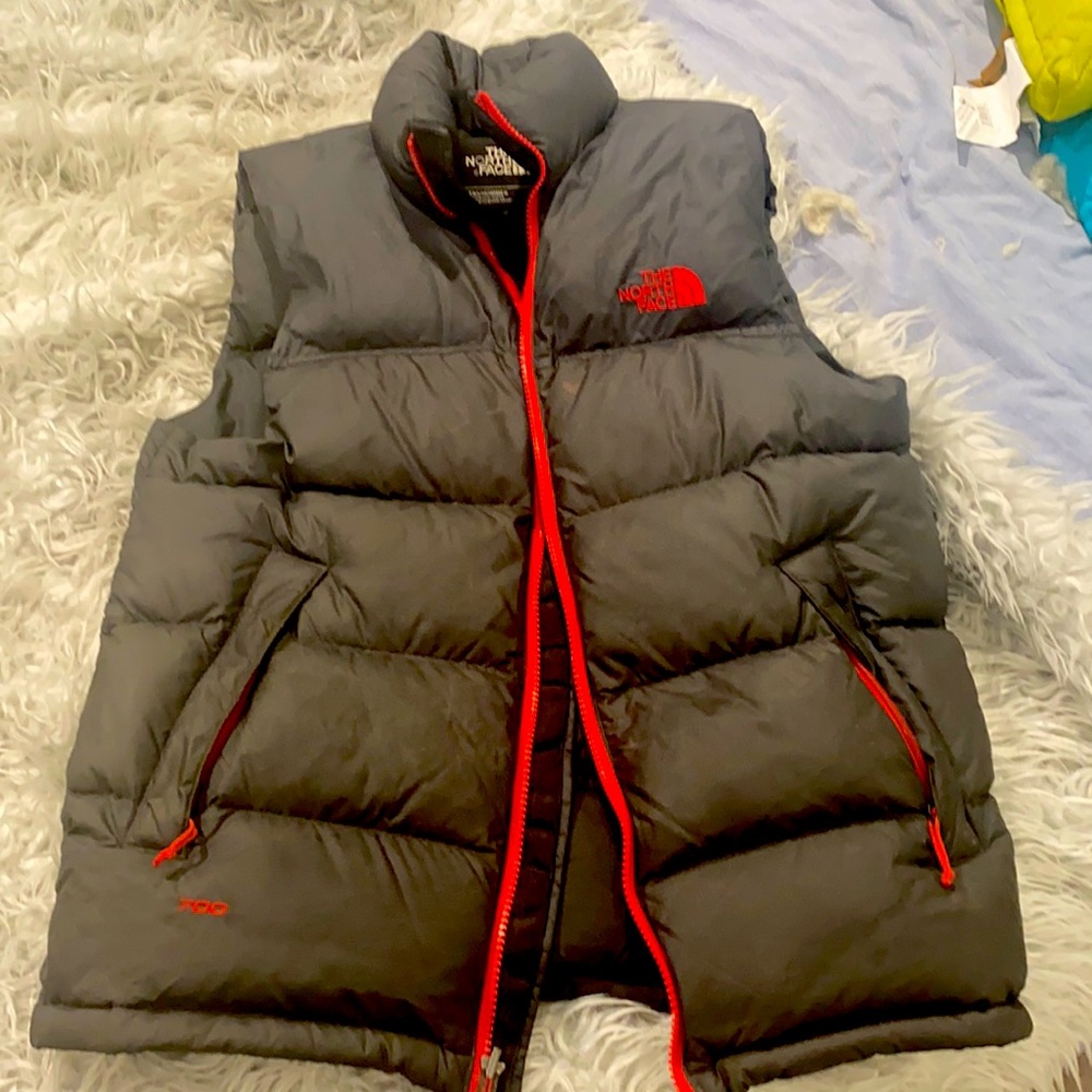 XS Men’s Nuptse 700 down vest